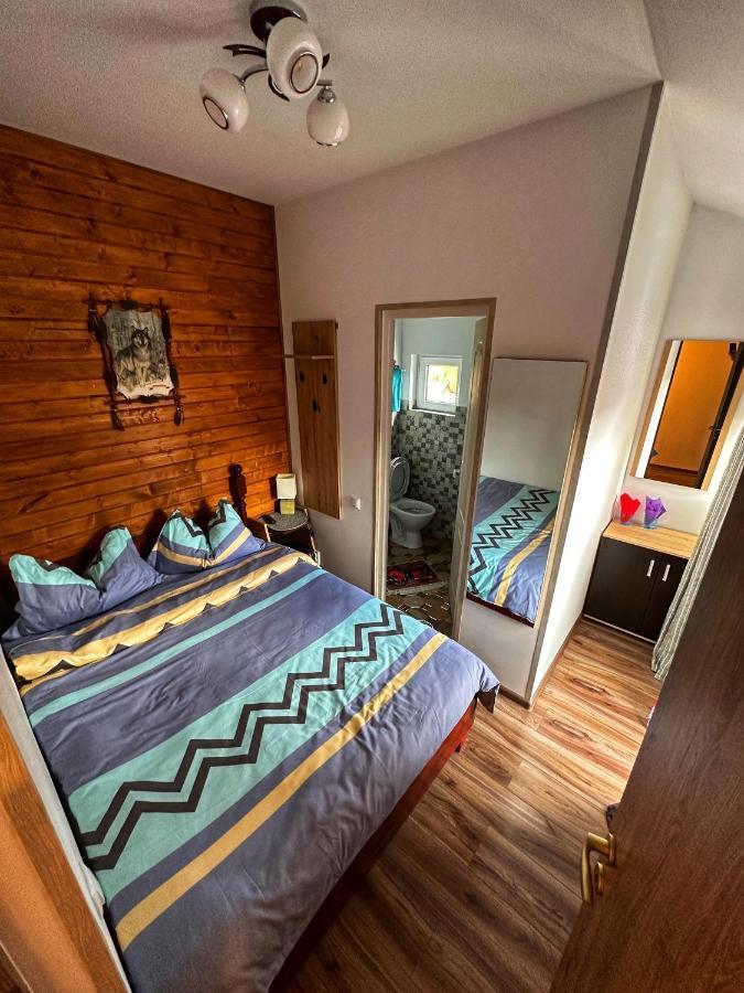 Casa Rares Buşteni Eksteriør billede